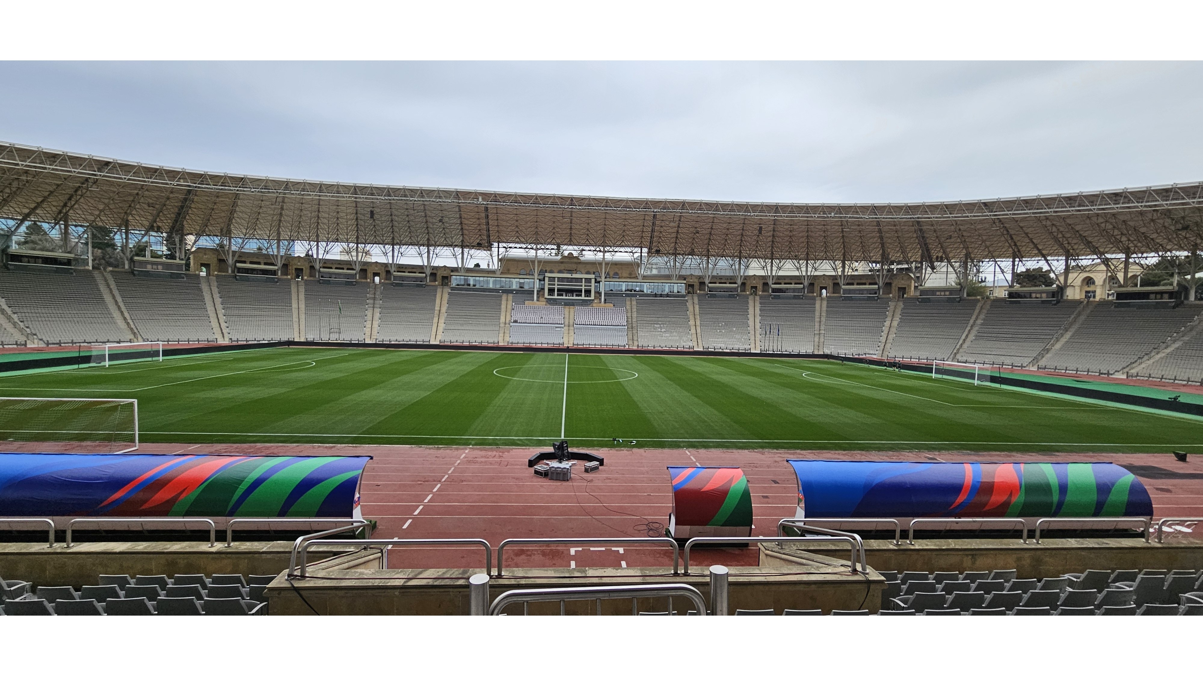 Azərbaycan - Slovakiya matçının stadionu, norveçli hakimlərinin məşqi - Video