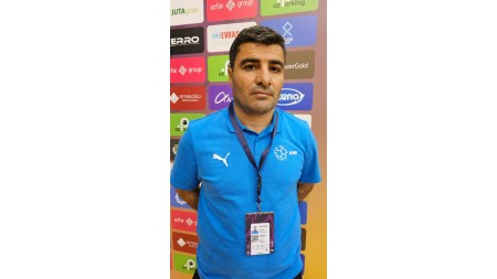 Video: "Heç-heçə pis nəticə deyil, meydançanın təsiri oldu" - millinin baş məşqçisi Elşad Quliyev