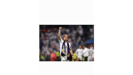 Luka Modriç: "Ağlamayın, gülümsəyin"