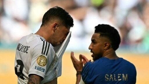 "Real" dünya çempionatına xal itkisiylə başladı - Video