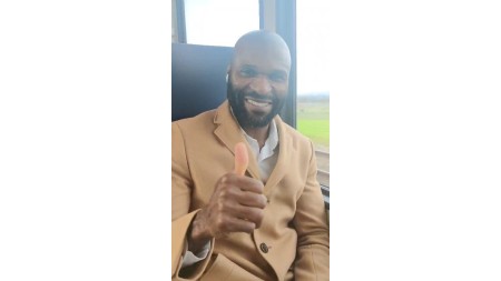 Video: "Qarabağ"a "Çelsi"ylə matçda uğur arzulayıram" - Emeqara