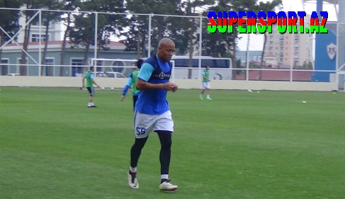 "QÖTEBORQ"LA OYUN ƏRƏFƏSİNDƏ "QARABAĞ"IN YENİ HÜCUMÇUSUNDAN QOL - VİDEO