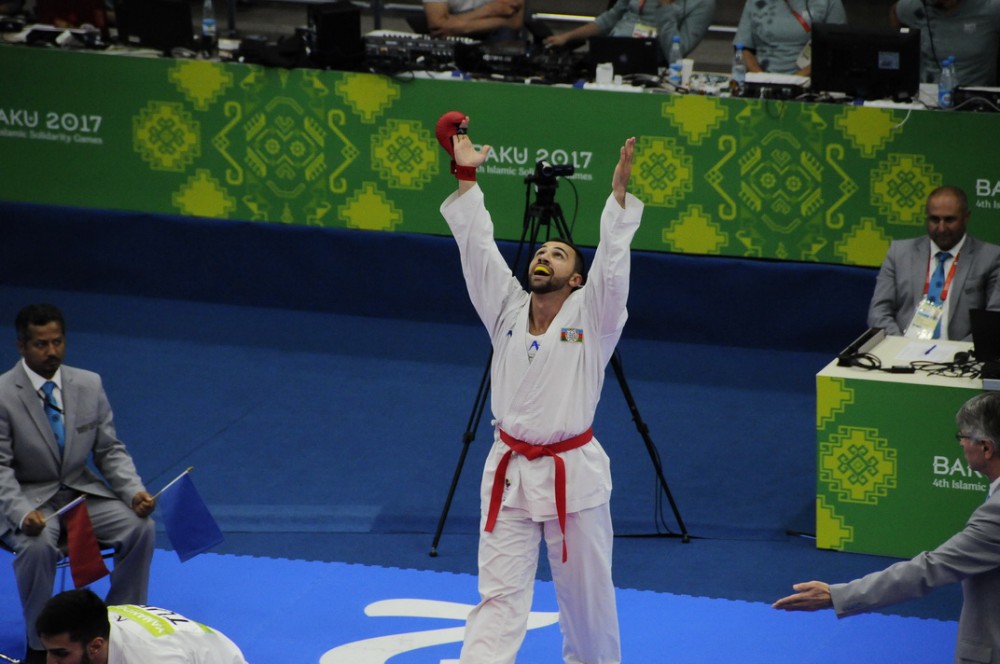 İslamiadada karateçilərin zəfəri: 5 qızıl, 2 gümüş və 3 bürünc medal - Foto