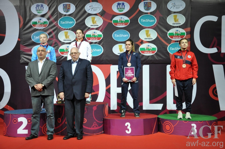 AÇ-2017: güləşçilərimizdən daha 2 medal
