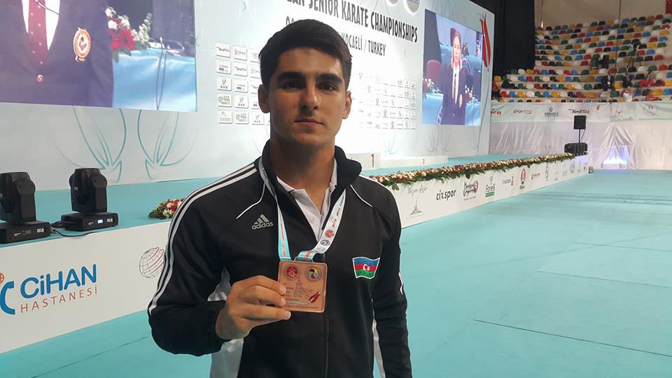 Şahin və Romandan "bürünc" medal