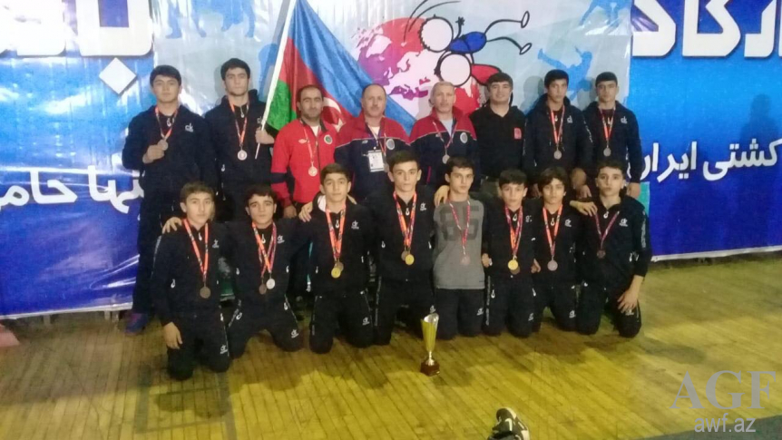 Sərbəst güləşçilərdən İranda 5 medal