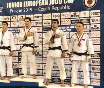 Azərbaycandan ilk gün 3 medal