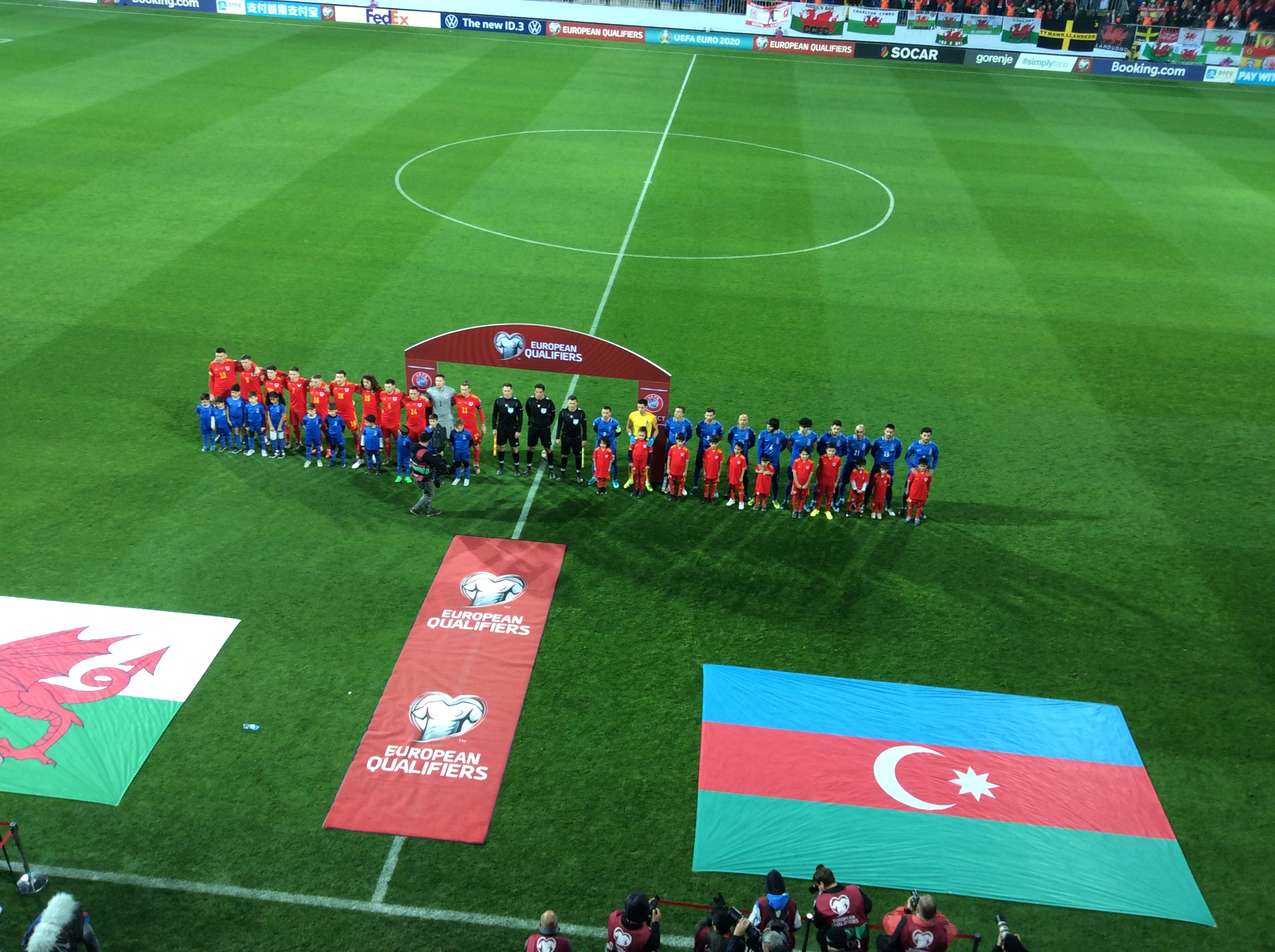 "Qarabağ"lı Riçard Almeyda himnimizi oxudu - Video