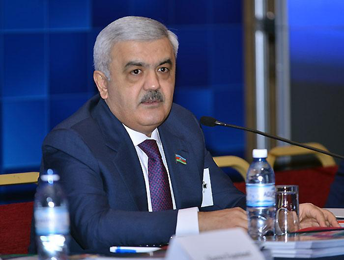Rövnəq Abdullayev 4-cü dəfə AFFA prezidenti oldu