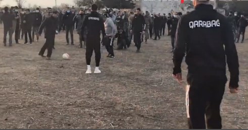 Prezidentin köməkçisi Hikmət Hacıyev "Qarabağ"la Ağdamda futbol oynadı - Video