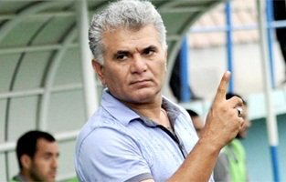 "Qurban Qurbanovun vaxtında millimiz daha yaxşı idi, De Byaziyə ağıl verən deyiləm" - Əsgər Abdullayev